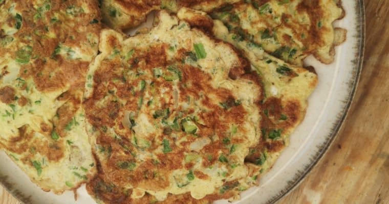 Omelettes libanaises aux herbes fraîches – 3ejjeh