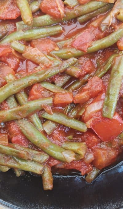 Haricots verts à la tomate – Loubieh bi zeit